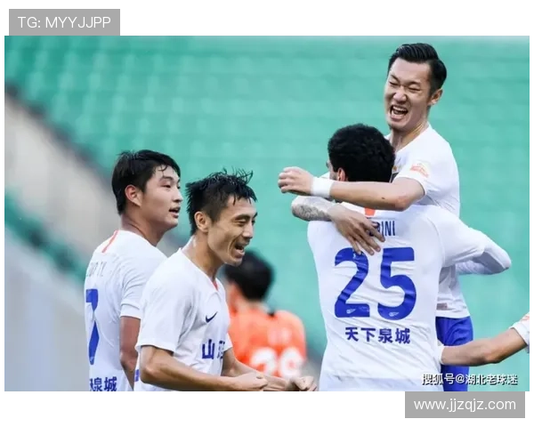 杭州足球队强势领跑城市联赛积分榜77分彰显实力与决心